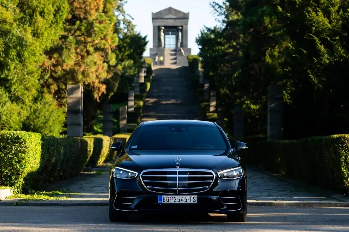Mercedes-Benz S-Class viewed from the front